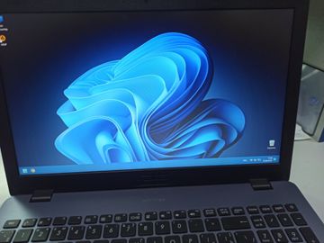 Б/в Ноутбук Asus 15/core i3 8130u ddr4/4gb ddr4/hdd 1000 gb/ssd *відсутній/*інтегрована 01-200810911