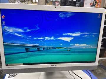 Б/в Моноблок Asus екр 22/celeron j3355/ ram 4gb/ hdd500gb 01-200771681