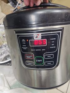 Б/в Мультиварка Promotec pm-523 01-200815526