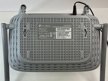 Б/у Беспроводный маршрутизатор Tp-Link ec220-g5 01-200815796