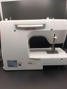 Б/в Швейна машина Veritas laura 01-200817085