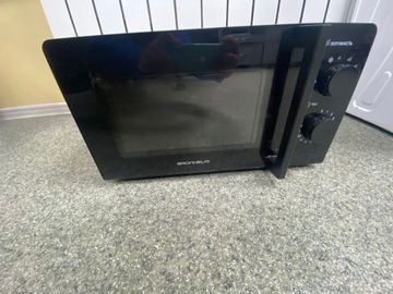 Б/в Мікрохвильова піч Grunhelm 20mx708-b 01-200830868