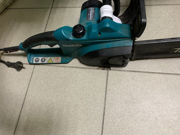 Б/у Пила цепная Makita uc3520a 01-200786589