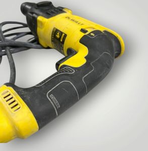 Б/в Перфоратор Dewalt d25133qs 01-200781577