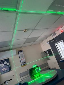 Б/у Лазерный нивелир Bosch gll 3-80 cg professional 01-200850985