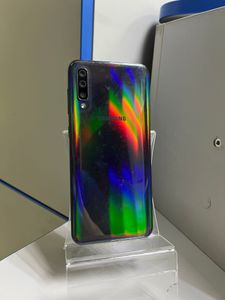 Б/в Мобільний телефон Samsung galaxy a50 sm-a505fn 4/64gb 01-200866983