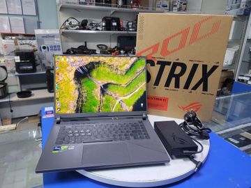 Asus 15/core i9-14900hx ddr5/16gb ddr3/hdd *відсутній/ssd 960 gb/geforce rtx4070 8gb