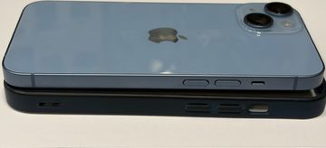 Б/в Мобільний телефон Apple iphone 14 128gb esim 01-200830457