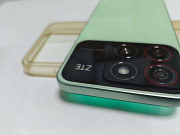 Б/в Мобільний телефон Zte blade a35 4/64gb 01-200881352