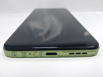 Б/в Мобільний телефон Motorola moto g06 4g 4/256gb 01-200887483