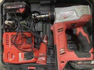 Б/у Інструмент розширювальний Milwaukee uponor hd18 pxp-h10202c 01-200892825