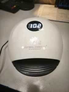 Б/у Лампа для манікюра Global Fashion g-7 01-200892457