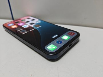 Б/у Мобільний телефон Apple iphone 15 pro max 512gb 01-200903051