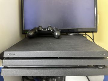 Б/в Ігрова приставка Sony playstation 4 1tb 01-200911473