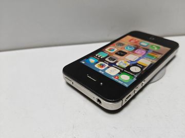 Б/в Мобільний телефон Apple iphone 4 16gb 01-200910352