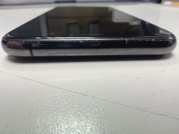 Б/в Мобільний телефон Apple iphone xs 64gb 01-200915367