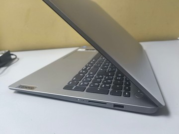 Б/в Ноутбук Lenovo 15/celeron n4120 ddr4/4gb ddr4/hdd *відсутній/ssd 128 gb/*інтегрована 01-200928555
