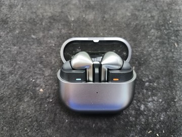 Б/в Навушники Samsung galaxy buds3 pro sm-r630 01-200933866