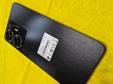 Б/в Мобільний телефон Realme c55 6/128gb 01-200940544
