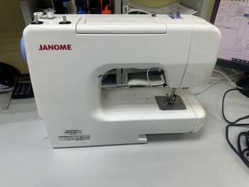 Б/в Швейна машина Janome top 22s 01-200949983