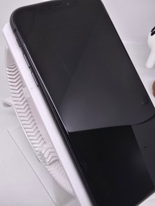 Б/в Мобільний телефон Apple iphone 11 128gb 01-200865480