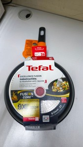 Б/в Пательня Tefal excellence fusion 24см g3380402 01-201003069