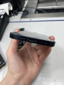 Б/в Мобільний телефон Apple iphone 13 128gb 01-201011794