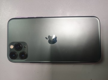Б/у Мобільний телефон Apple iphone 11 pro 64gb 01-201021318