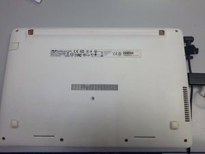 Б/в Ноутбук Asus 11/celeron 1007u ddr3/2gb ddr3/hdd 250 gb/*інтегрована 01-201042028