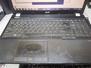 Б/в Ноутбук Acer 15/pentium b960 ddr3/4gb ddr2/hdd 1000 gb/ssd *відсутній/geforce 630m 01-201042585