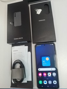 Б/в Мобільний телефон Samsung galaxy s24 fe 8/256gb 01-201052391