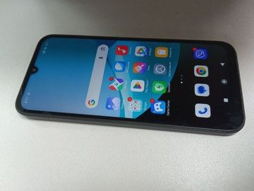 Б/у Мобільний телефон Xiaomi redmi 15c 4g 8/256gb 01-201071349
