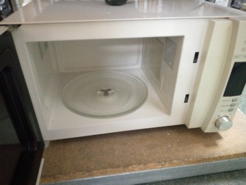 Б/в Мікрохвильова піч Candy cmg 7317 dw 01-201098484