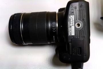 Б/в Фотоапарат Canon eos 1100d ef-s 18-135mm f/3.5-5.6 is 01-201097377
