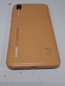 Б/в Мобільний телефон Huawei y5 2019 amn-lx9 2/16gb 01-201101664