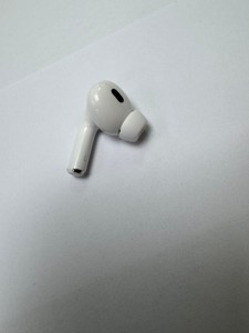 Б/в Навушники Apple airpods pro 2nd generation with magsafe charging case usb-c 01-201125027