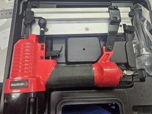 Б/в Степлер універсальний Intertool pt-1612 01-201138078