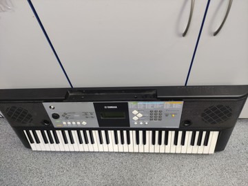 Б/в Синтезатор Yamaha psr-e233 01-201152488