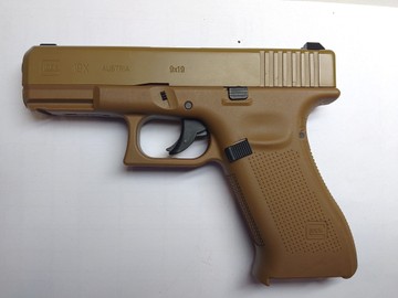 Б/в Пневматичний пістолет Umarex glock 19x fde 01-201164579