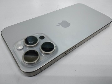 Б/в Мобільний телефон Apple iphone 15 pro max 256gb 01-201181163