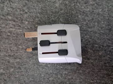 16-000217072: Skross pro ligh