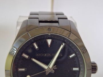 01-200572990: Michael Kors mk-8817