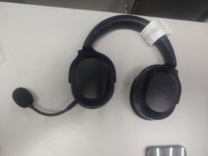 01-200583130: Razer barracuda x