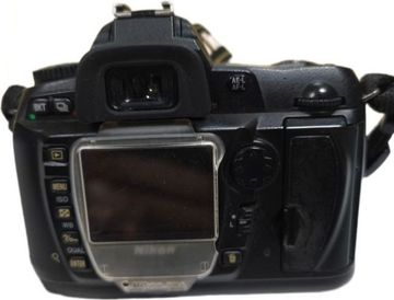 01-200562906: Nikon d70s + sigma zoom 18-125mm 1:3.5-5,6 dc