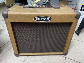 01-200739541: Kustom sienna 30