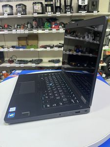 01-200756331: Dell 15/core i7 6820hq ddr3/8gb ddr3/hdd *відсутній/ssd 128 gb/*інтегрована