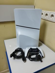 01-200765648: Sony playstation 5 825gb