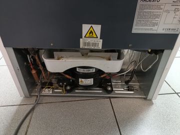 Б/в Холодильник з морозильною камерою Ardesto dtf-m212w143 01-200825363