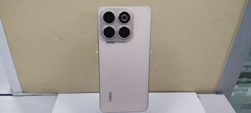 Б/у Мобильный телефон Zte nubia v70 8/256gb 01-200838591