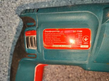 Б/у Перфоратор Зенит зп-1100 01-200838892